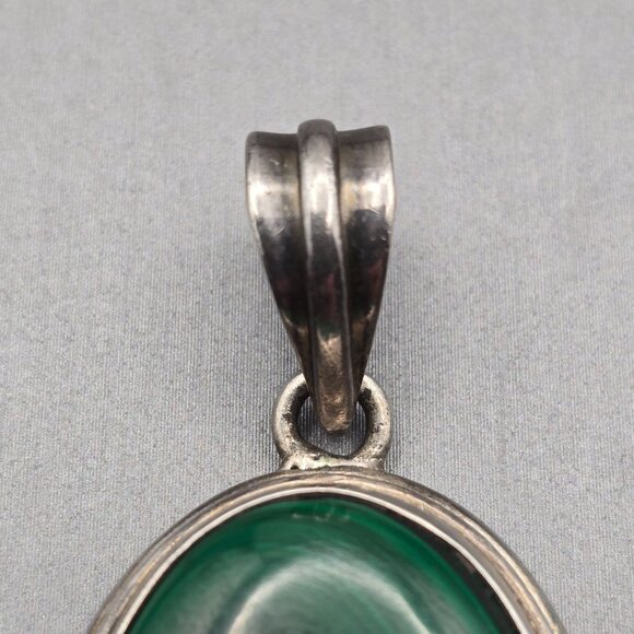 VTG Sterling Silver Malachite Pendant 2" Tiered Bezel Setting Ribbed Bail 15.73g - Picture 2 of 10